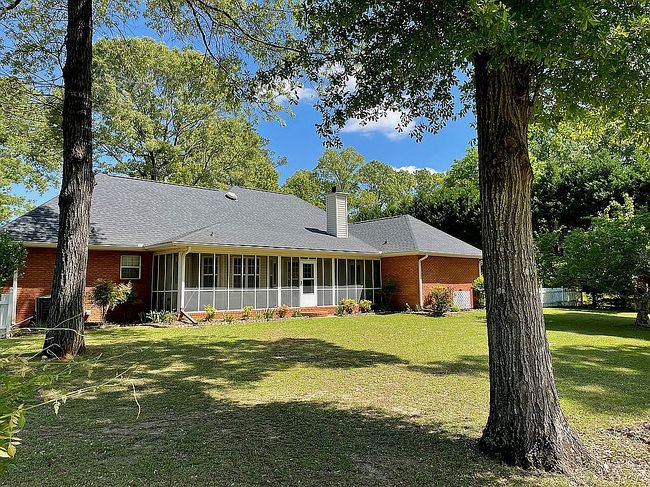 Image of 411 Sleepy Ln