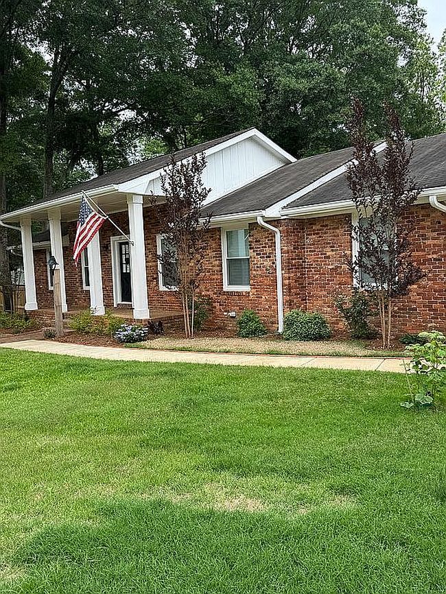 Photo of 177 College St, Mcdonough, GA