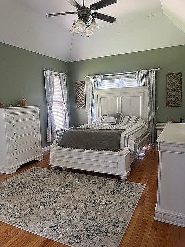 Image of 847 Meadowcrest Cir