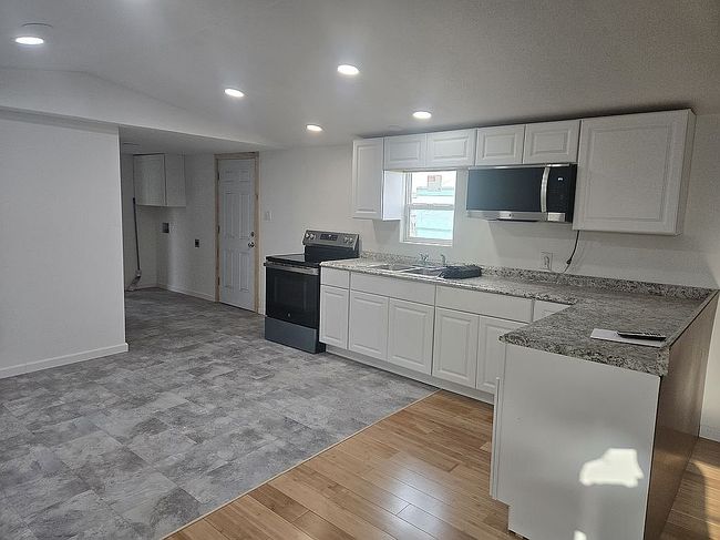Image of 3213 Odell St Space 254