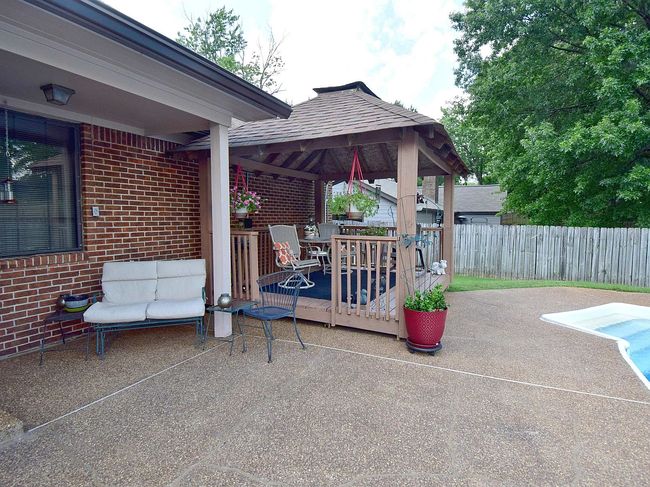 Photo of 966 Pheasant Hollow Dr, Cordova, TN