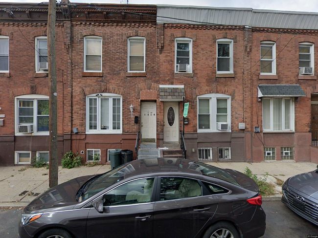 1618 S Bailey St, Philadelphia, PA