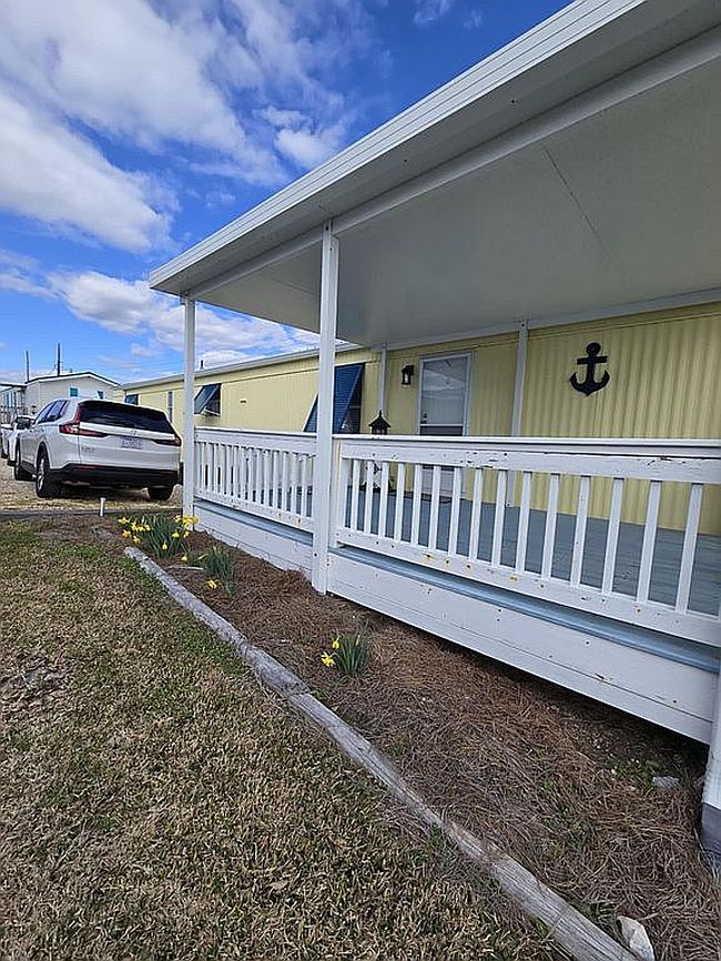 Image of 133 Mobile Dr #C