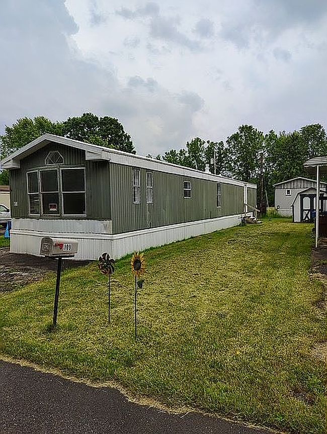 Image of 111 Bennett Dr