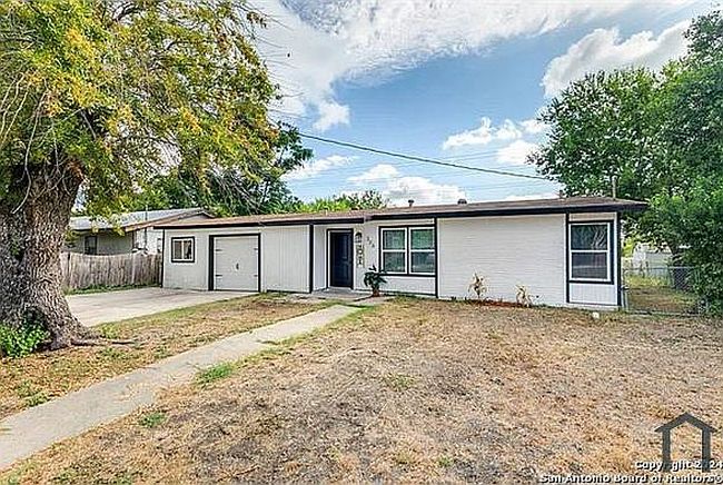 Additional photo 1 of property located at 306 Springvale Dr