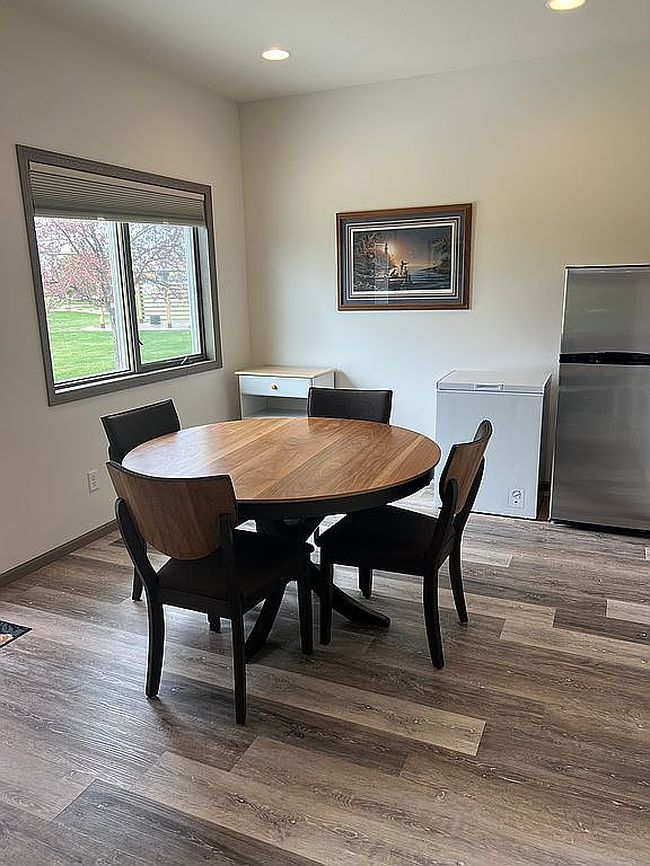 Photo of 3302 14th Ave Nw, Watertown, SD
