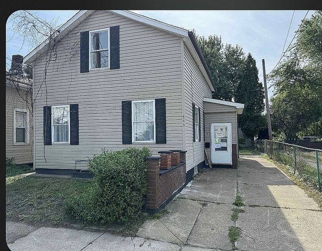 Additional photo 1 of property located at 545 W 16th St