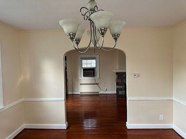 Photo of 1 Chauncey Ave, East Orange, NJ
