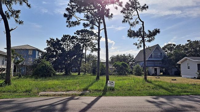 Photo of 503 Armadillo Ave, Orange Beach, AL
