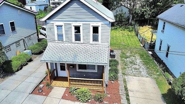 Preview of property located at 524 E Washington St