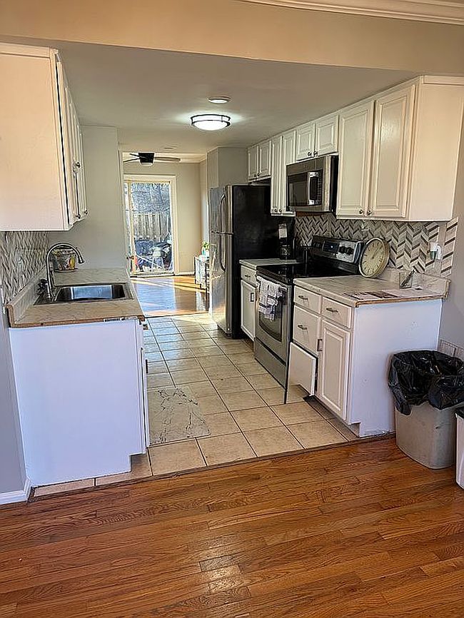 Photo of 1952 Mariner Ln, Woodbridge, VA