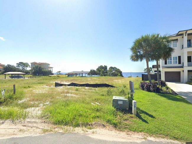 Photo of 1098 Seabreeze Ln