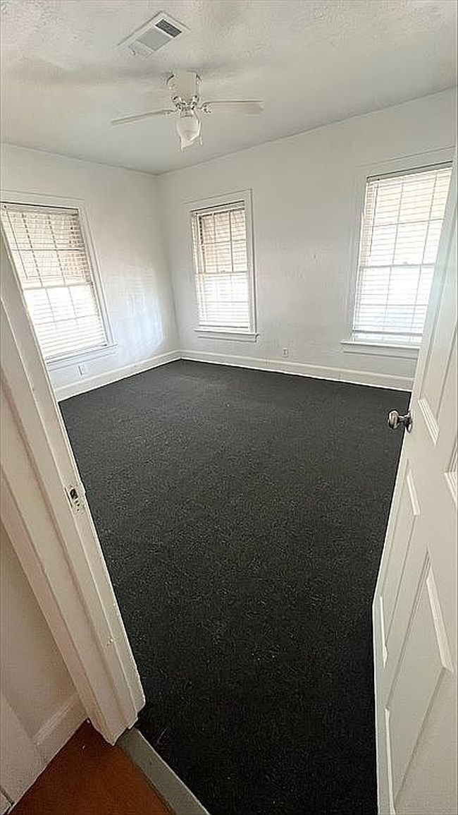 Photo of 7145 Moss Rose St, Houston, TX