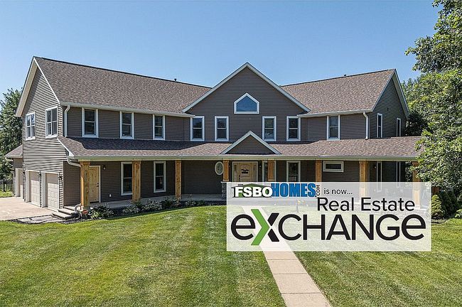 Photo of 4545 E 49th Ct, Davenport, IA