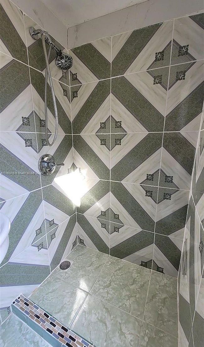 Image of 1715 Sw 102nd Ct