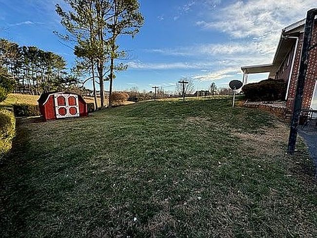 Photo of 146 Boone Ave, Gray, TN