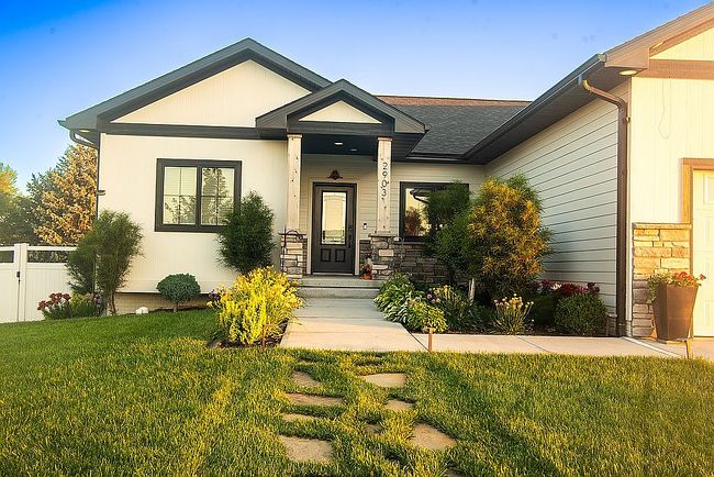Photo of 2903 Windsor Way, Norfolk, NE
