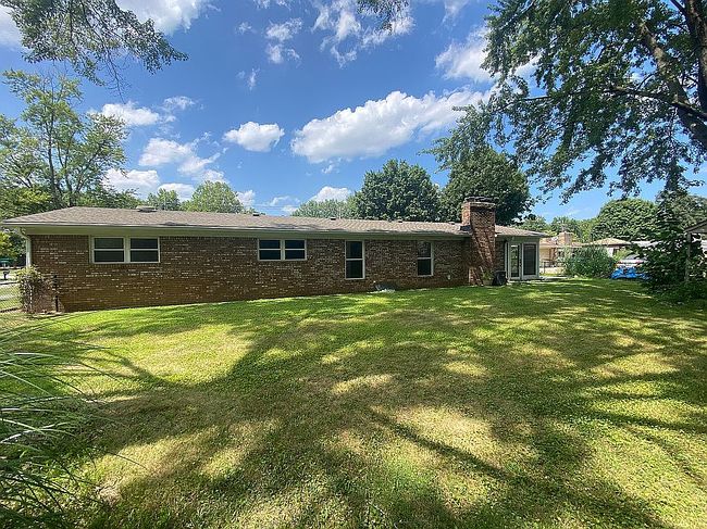 Photo of 13205 N Allisonville Rd, Fishers, IN