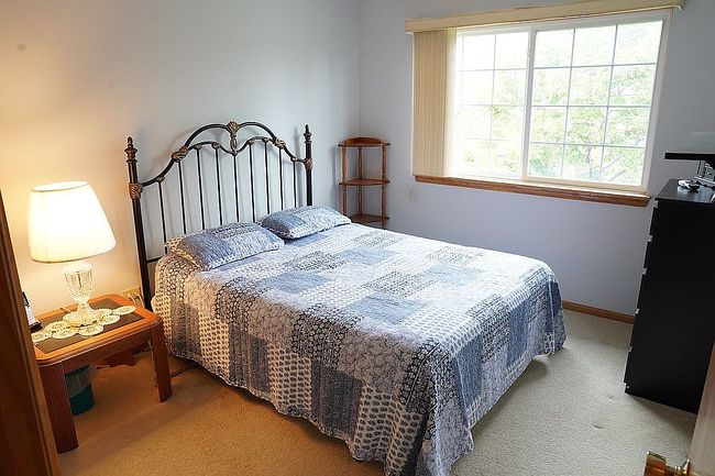 Image of 8412 Stratford Dr