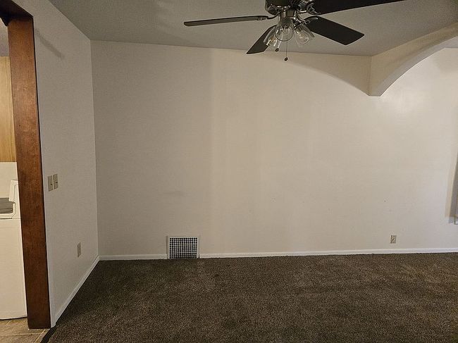 Photo of 1420 14th St, Auburn, NE