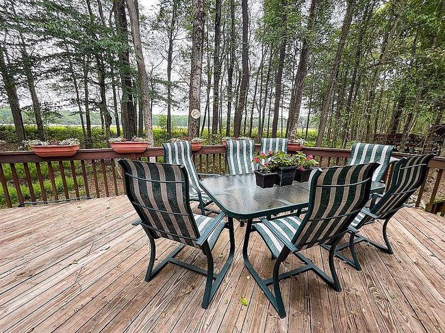 Photo of 108 Blackfoot Trl, Pocono Pines, PA