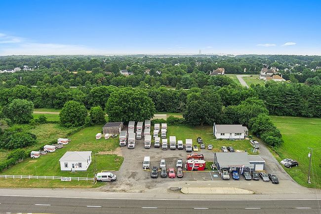 Photo of 2518 N Dupont Pkwy, Middletown, DE