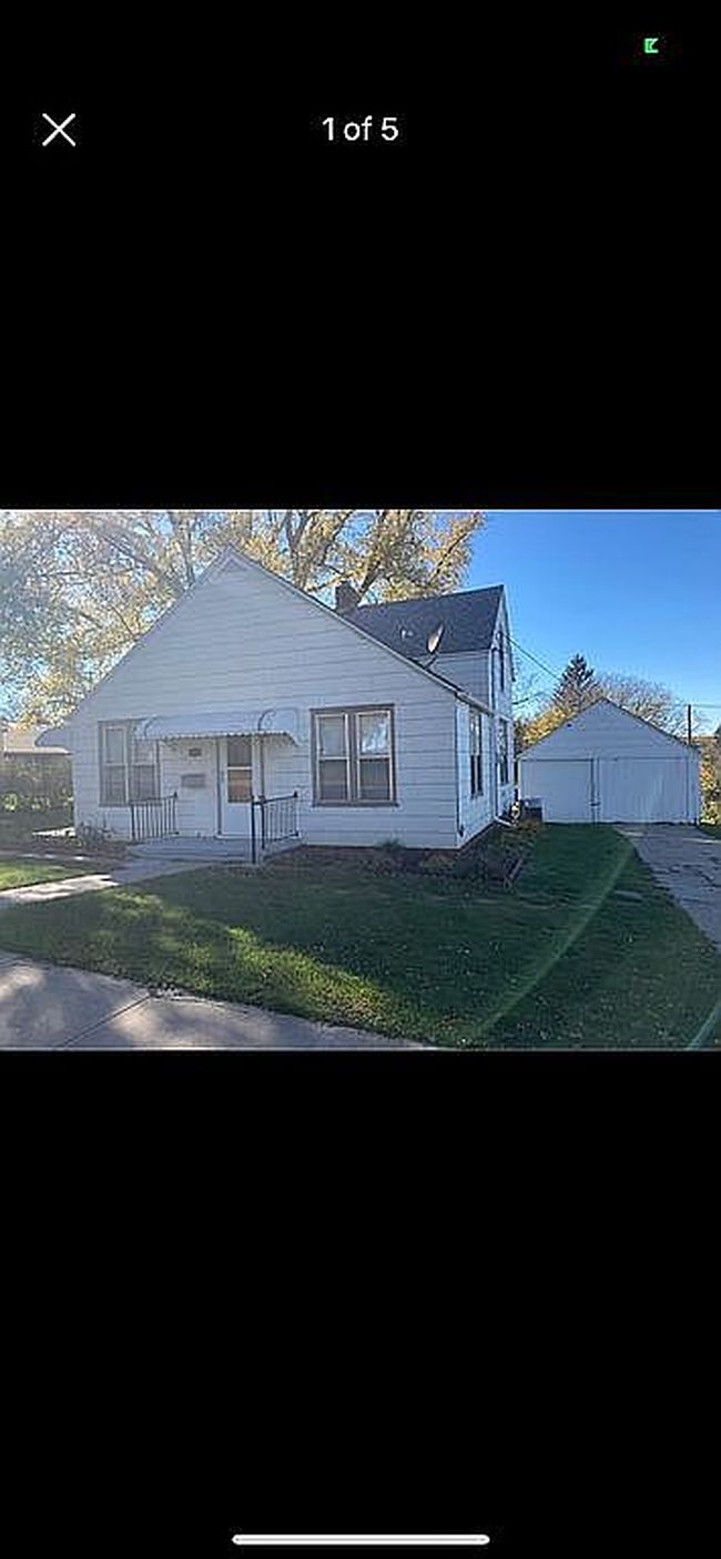 Preview of property located at 412 S 3rd St