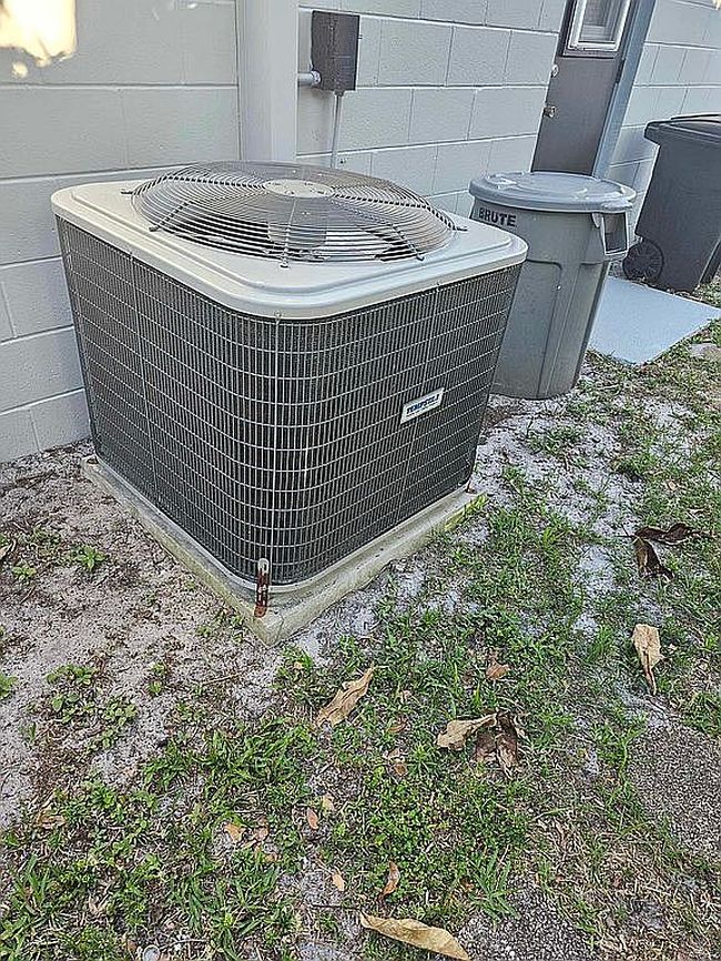 Photo of 1388 Dexter Dr N, Port Orange, FL