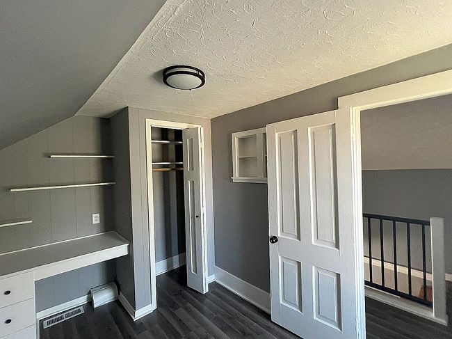 Image of 408 3rd St
