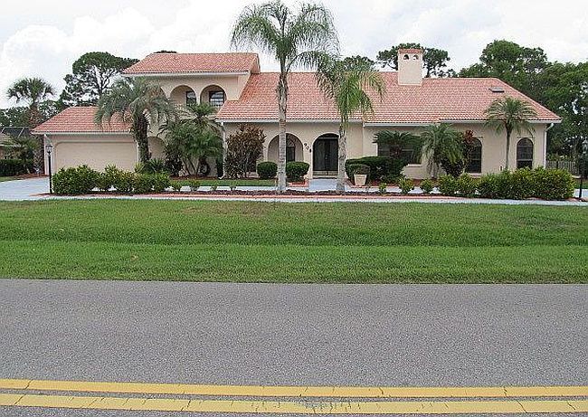 Image of 908 Pelican Bay Dr