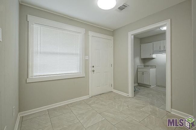 Image of 12587 Warfield Ave