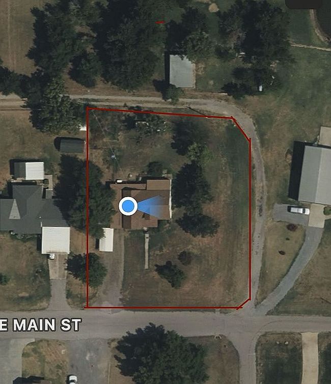 Photo of 319 E Main St, Calumet, OK