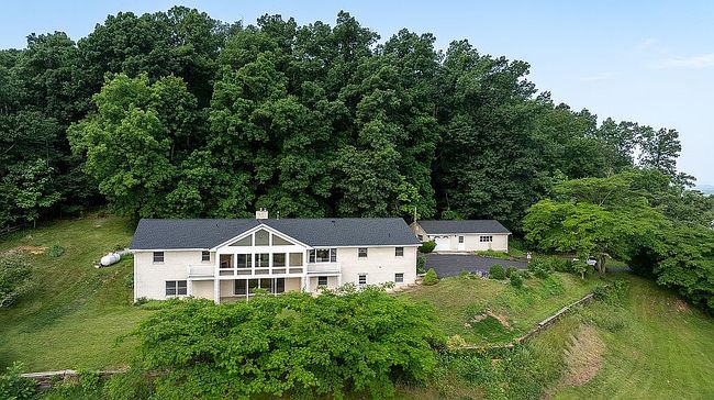 Photo of 38 Aspen Ct