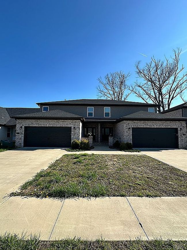 Image of 8663 Pebble Creek Dr