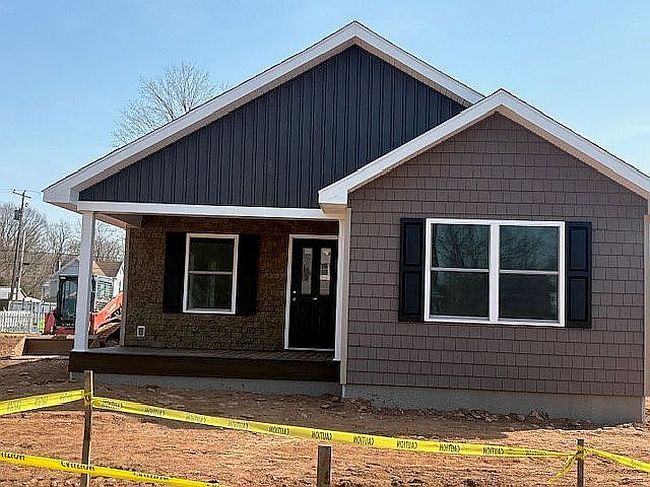 Preview of property located at 158 N 2nd St