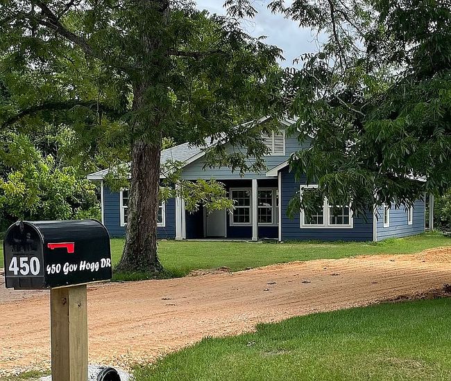 Additional photo 1 of property located at 450 Governor Hogg Dr