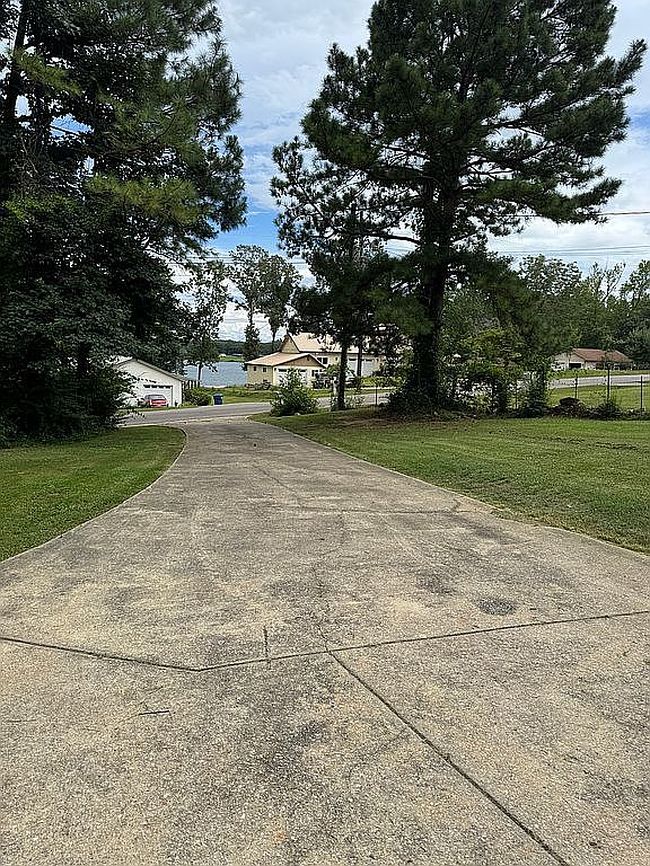 Photo of 117 Mays Bend Ln, Pell City, AL