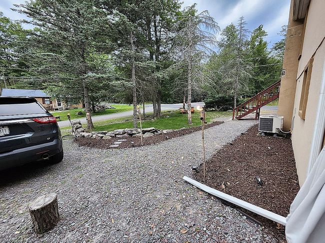 Photo of 7381 Ventnor Dr, Tobyhanna, PA