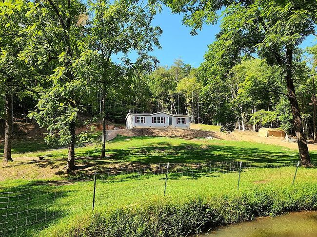 Photo of 2364 Mount Pleasant Rd