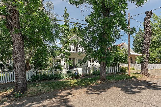 Image of 81 Court St