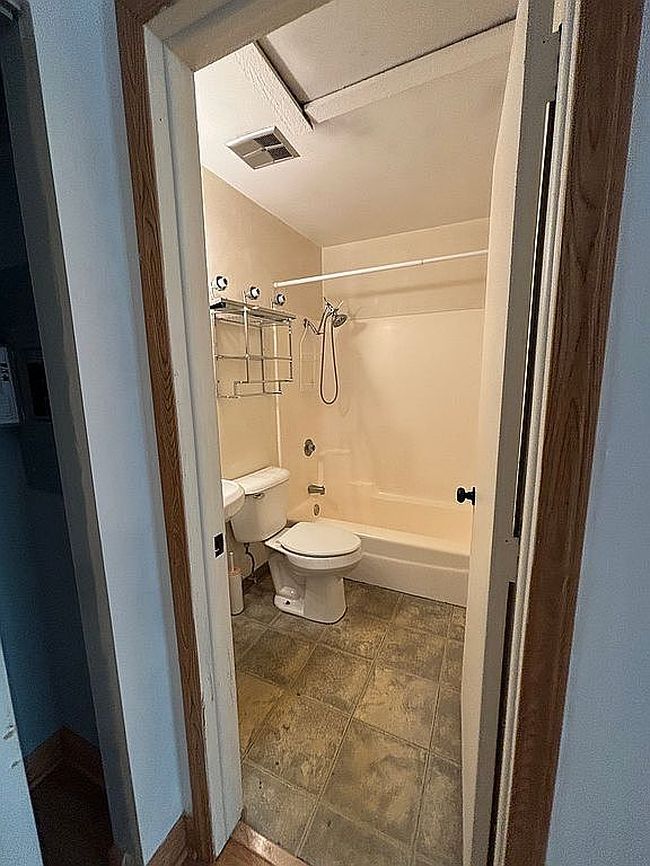 Photo of 12 Saint Thomas Colony Apt 7, Fox Lake, IL
