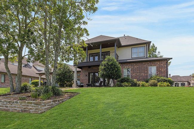 Photo of 102 Shinnecock Hills Dr