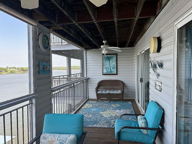 Image of 4897 Bridgepointe Dr