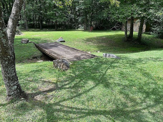Photo of 47 Alan St, Laceys Spring, AL
