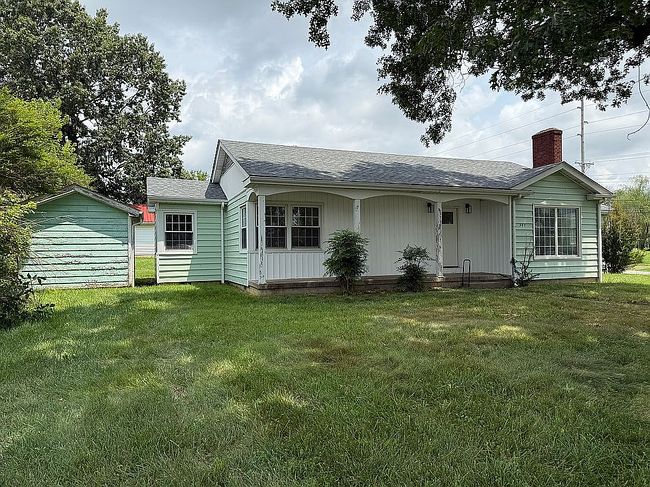 Preview of property located at 303 W Market St