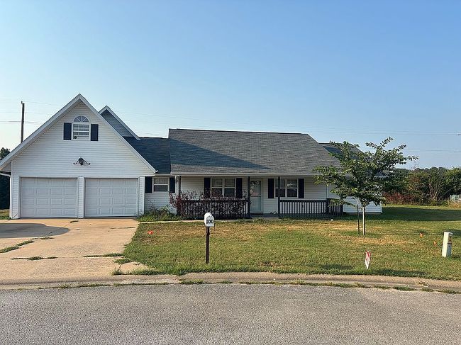 Photo of 100 Micahs Xing, Reeds Spring, MO