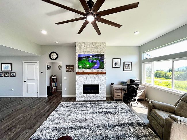 Photo of 1045 Lillian Dr, Homer, AK