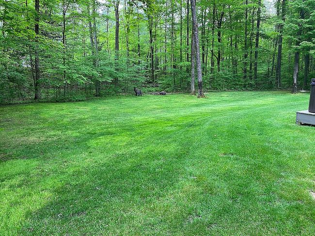 Photo of 6 Bishop Ct, Queensbury, NY