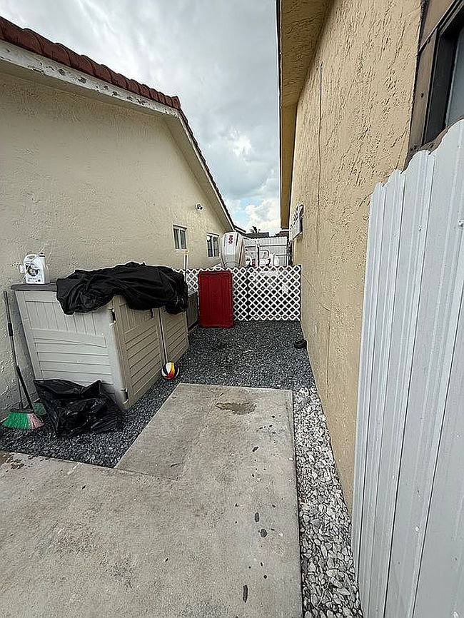 Photo of 7387 W 30th Ct, Hialeah, FL