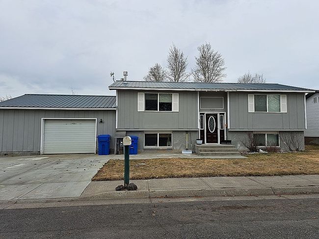 Photo of 525 Sunset St, Saint Anthony, ID
